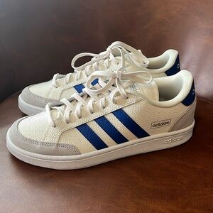 Adidas Grand Court Mens Shoes Size 8.5 white and blue